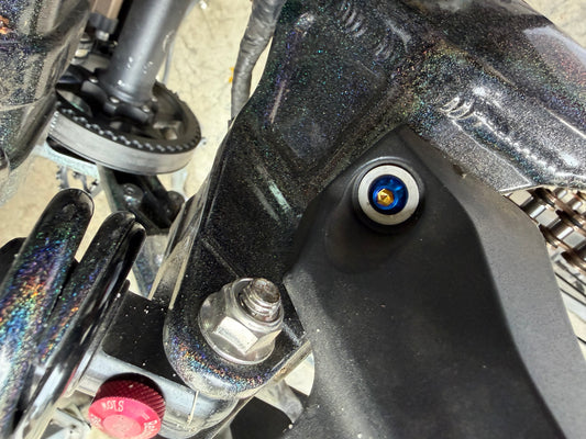 Talaria xxx rear, mud guard titanium bolts ￼