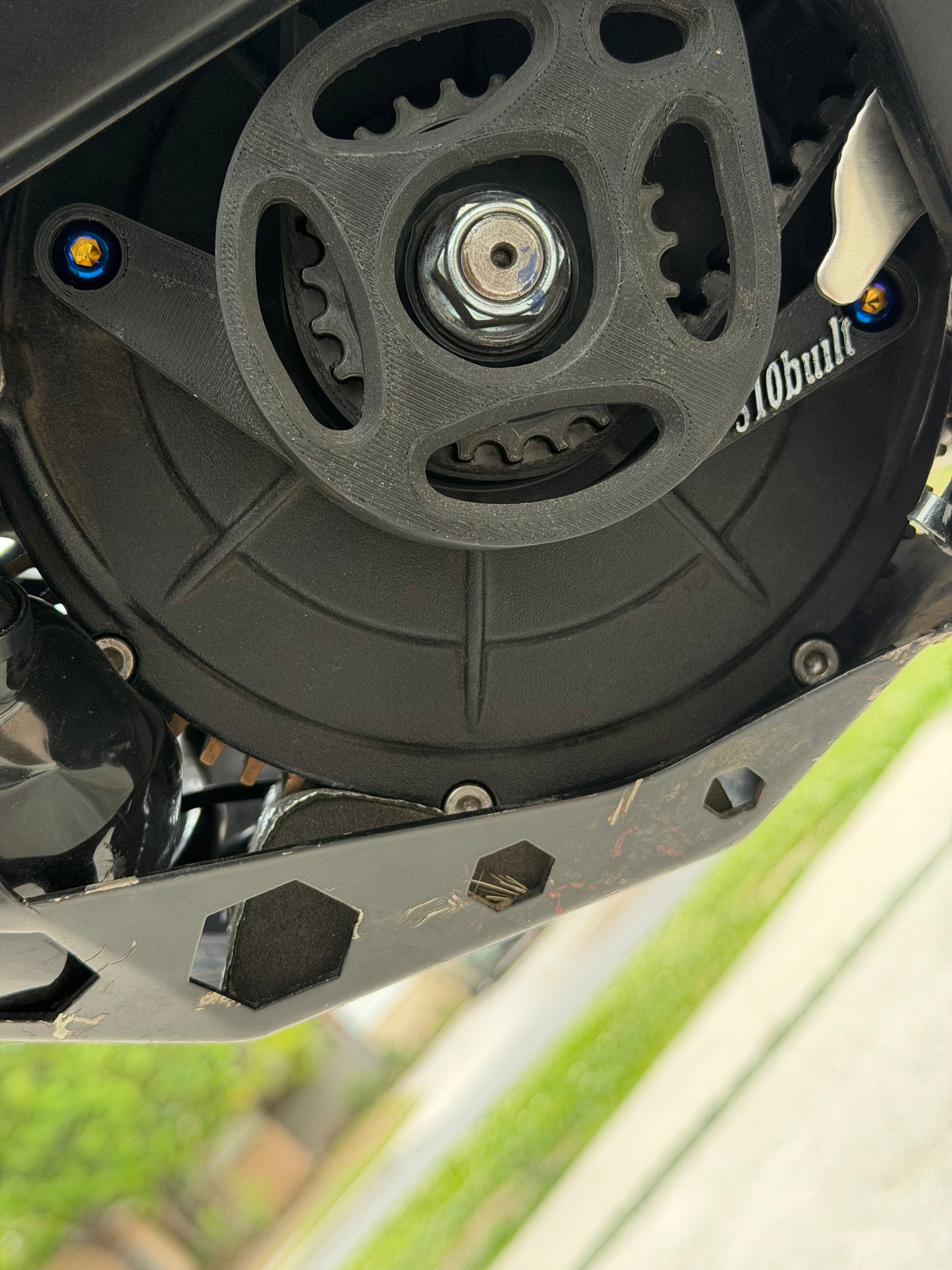 Motor cover, titanium bolts ￼